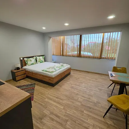 Apartamento 3 *